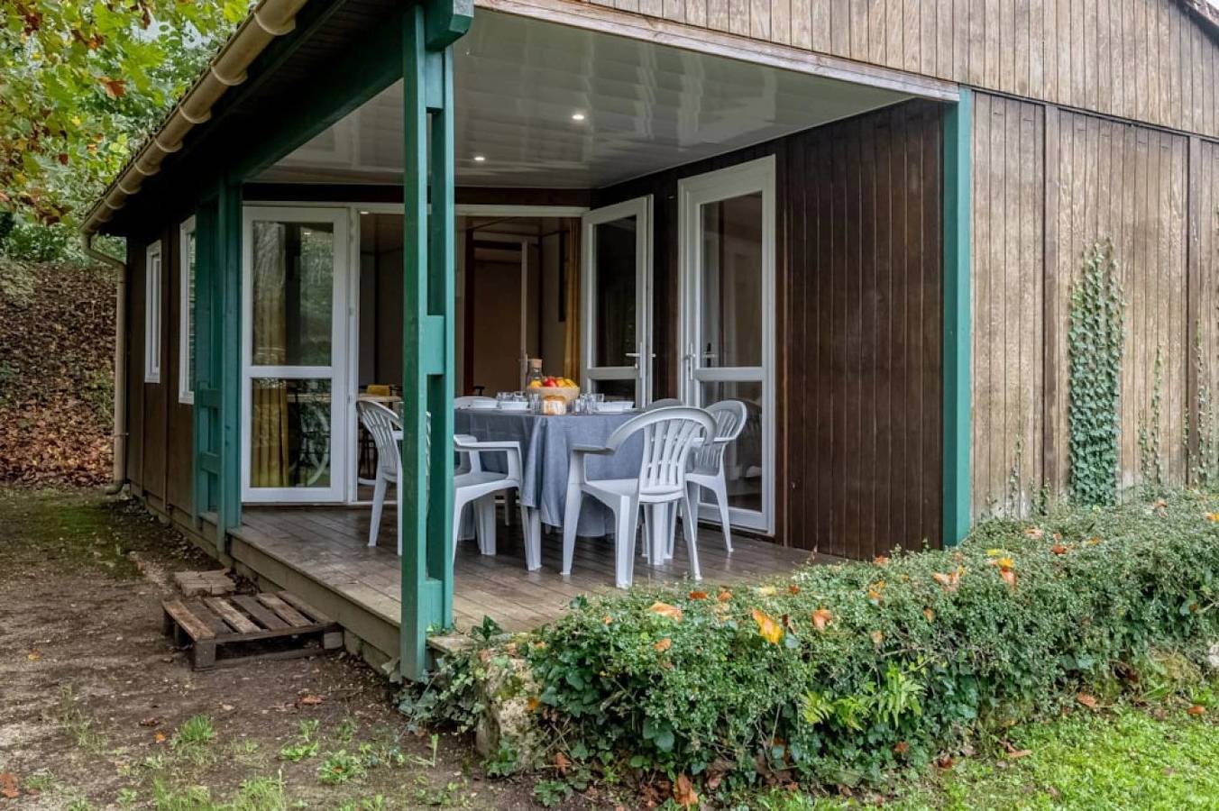 Chalet 4 étoiles - Piscine  - ccbfhch in Badefols-sur-Dordogne, Périgord Pourpre
