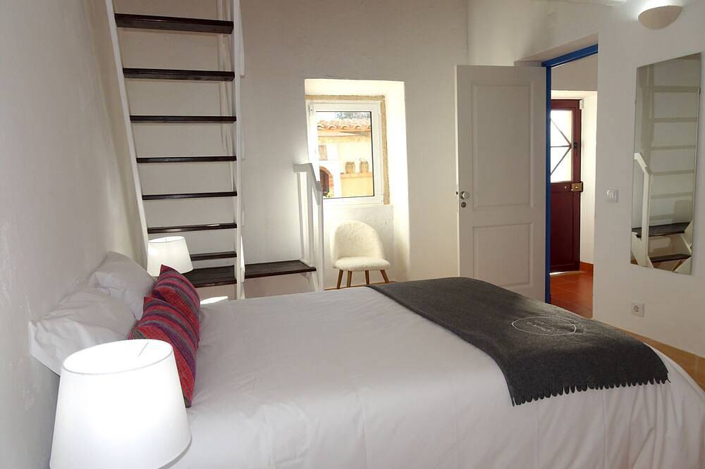 Gold in Paderne, Faro District