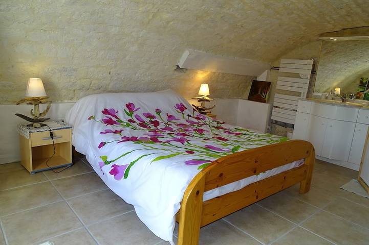 Location de vacances pour 8 personnes, avec jardin ainsi que piscine et sauna à Bagat-en-Quercy - 3