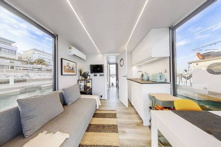 Péniche pour 4 personnes, avec balcon et jardin, animaux acceptés au Portugal