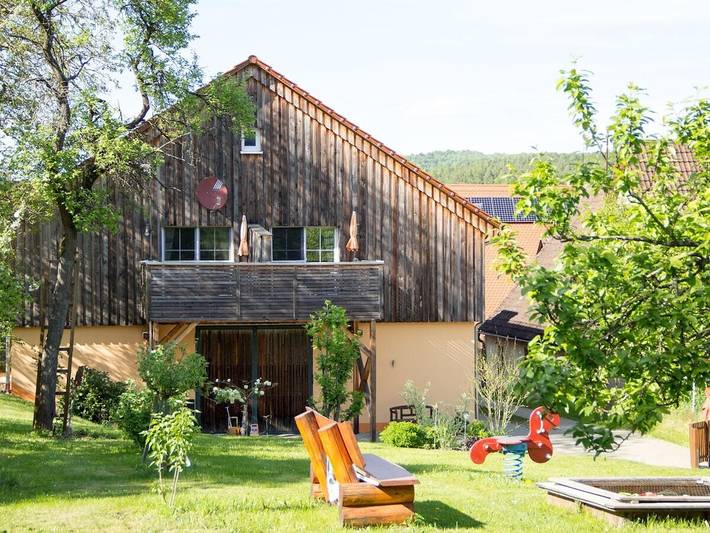 Ferienhaus für 3 Personen, mit Garten und Balkon