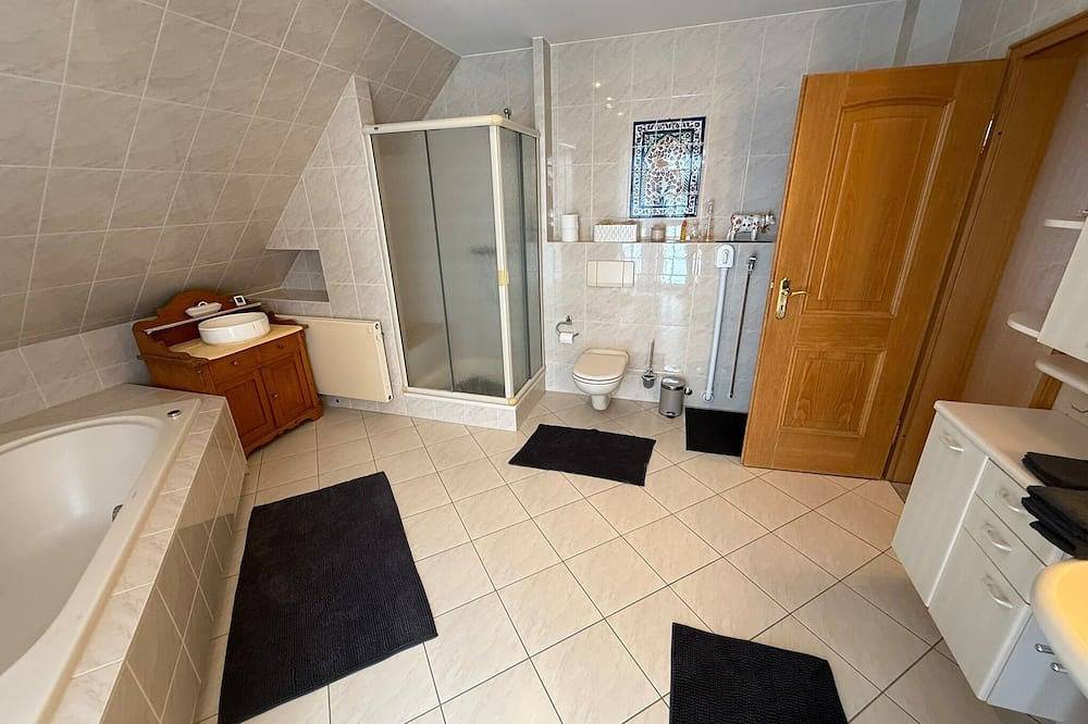 Ganze Wohnung, Ferienwohnung/App. für 4 Gäste mit 140m² in Butjadingen in Eckwarden, Butjadingen