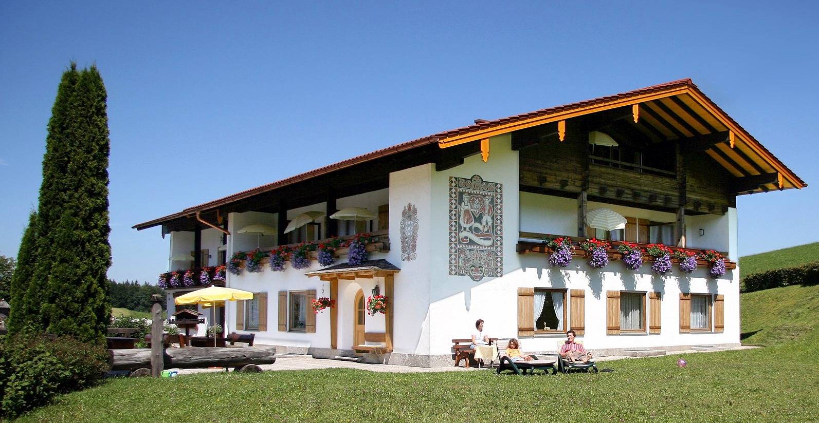 Gästehaus Meisl - Doppelzimmer mit Dusche und Wc, Balkon in Göllstock, Berchtesgaden