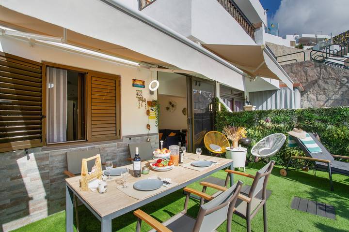 Apartamento entero, Apartamento 'Esther Dream Bungallow' con piscina, Wi-Fi, A/C, terraza y jardín in Puerto Rico (Gran Canaria), Mogán