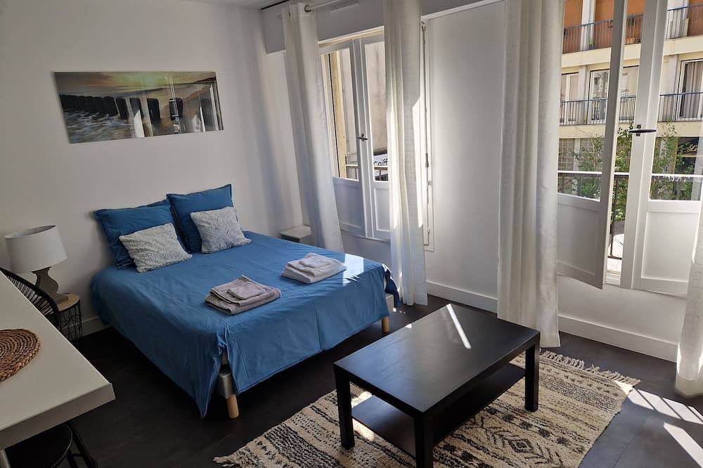 Appartement entier, Studio meublé, calme & Cosy, hyper centre à 5 mn du Château in Fontainebleau, Seine-et-Marne