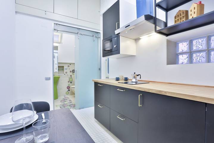 Ganze Wohnung, Ferienwohnung für 2 Personen mit Balkon/Terrasse in Salerno, Tyrrhenische Küste Kampanien