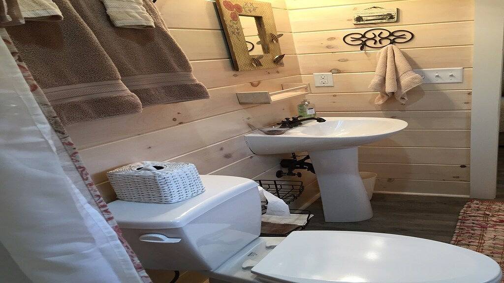 Cabin for 2 Guests in Black Mountain, Blue Ridge Mountains