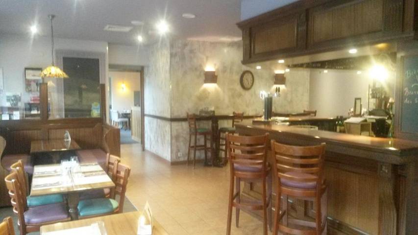 Hôtel pour 3 personnes, avec terrasse à Craon - 3