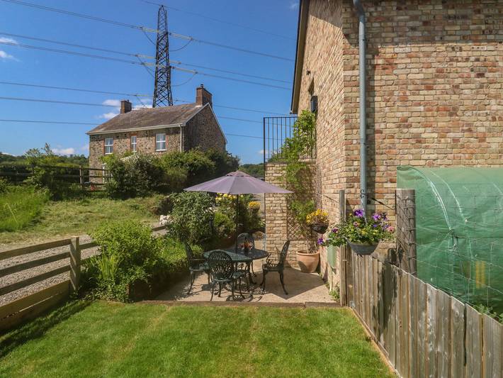 Gîte pour 4 personnes, avec jardin - 1