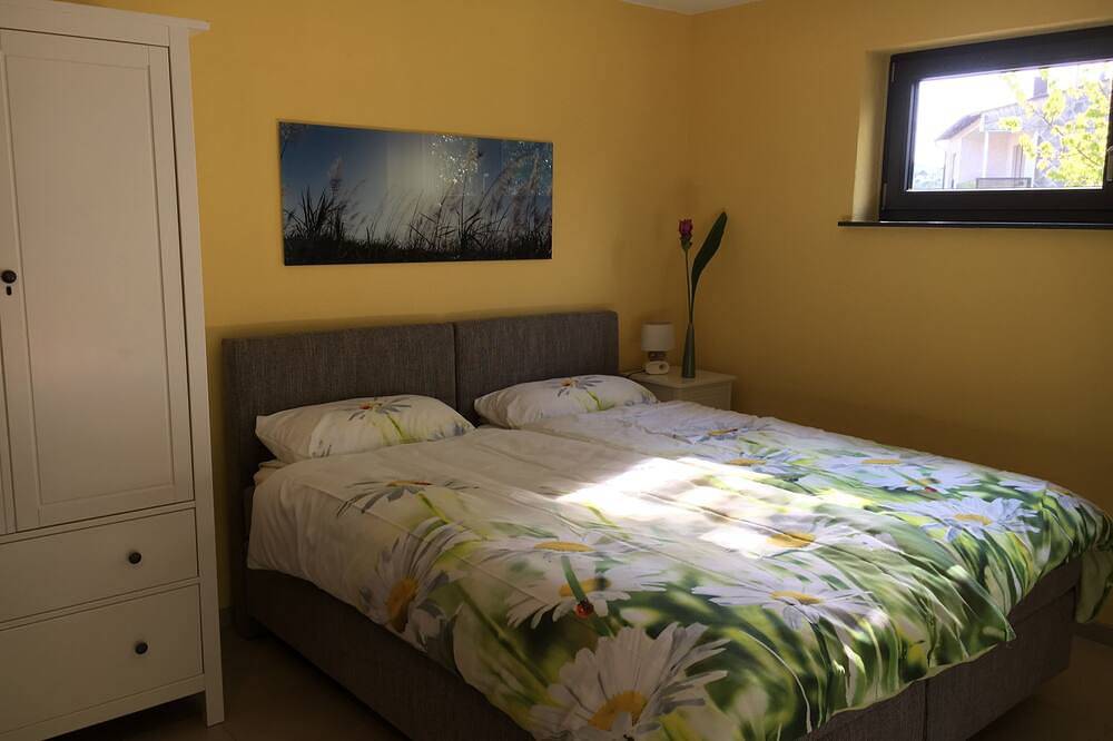Haagalm vacation home - 3 apartments, 7 persons, garden, Saarland, Bostalsee in Primstal, Nonnweiler