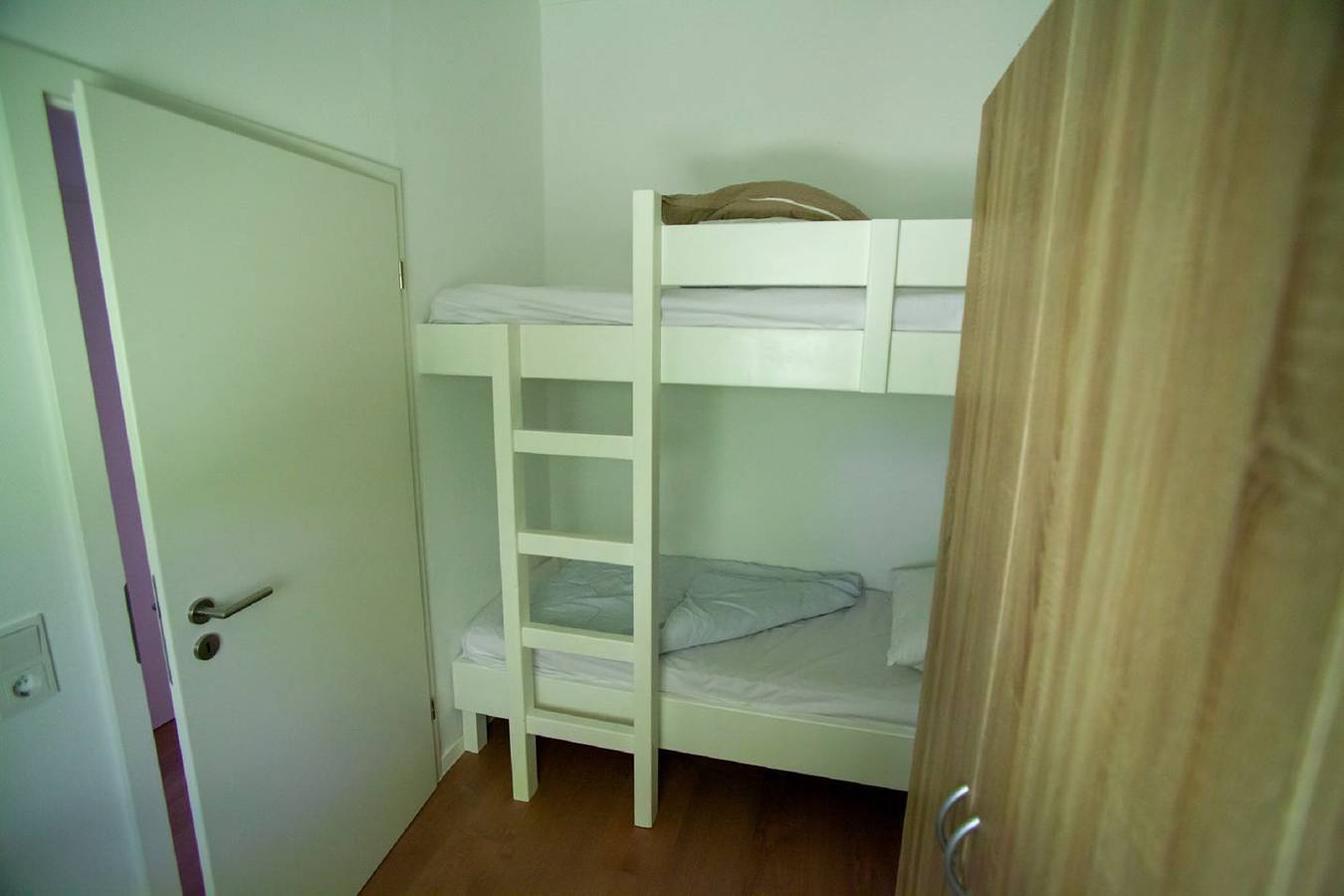 Voll ausgestattetes Ferienhaus "Robinson Crusoe" Nr.80 mit Wlan in Waldbrunn, Neckar-Odenwald-Kreis