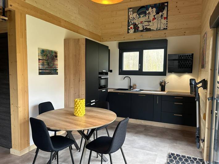 Chalet Pop in Montigny-sur-l'Ain, Jura Francais