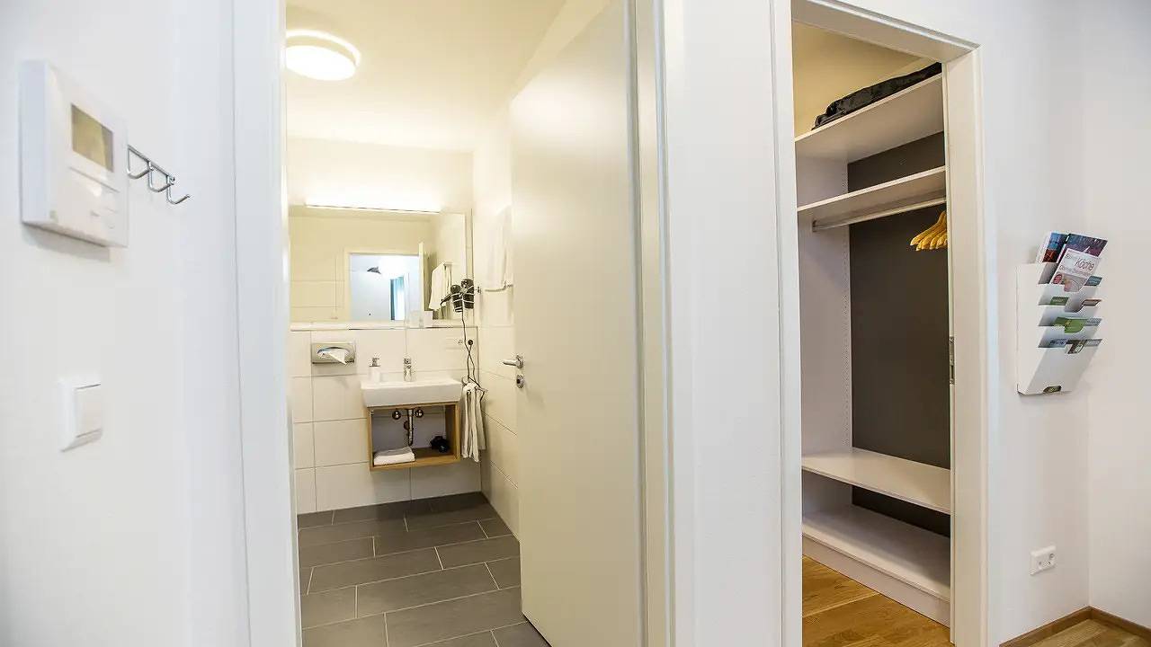 Ganze Ferienwohnung, Ferienwohnung für 4 Personen (70 m²) in Friedrichshafen in Friedrichshafen, Region Bodensee-Oberschwaben