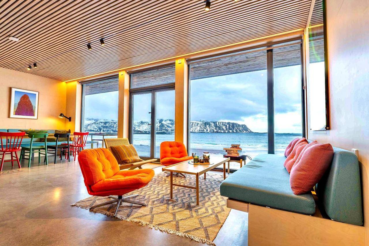 Three-Bedroom Villa in Flakstad 