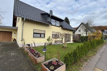 Ferienwohnung für 4 Personen, mit Haustier in Reichshof