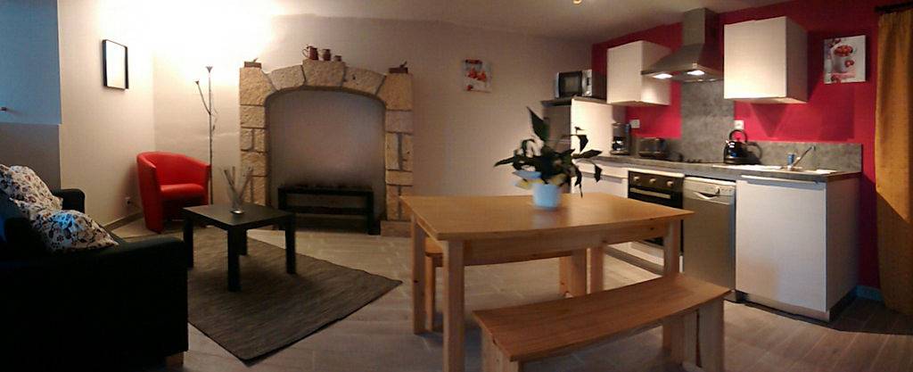 Gîte pour 2 personnes, avec terrasse dans Lozère - 2