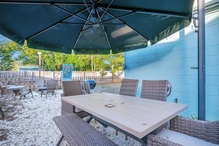 Vacation rental for 6 people, with balcony, kid friendly in Gulfport (FL)