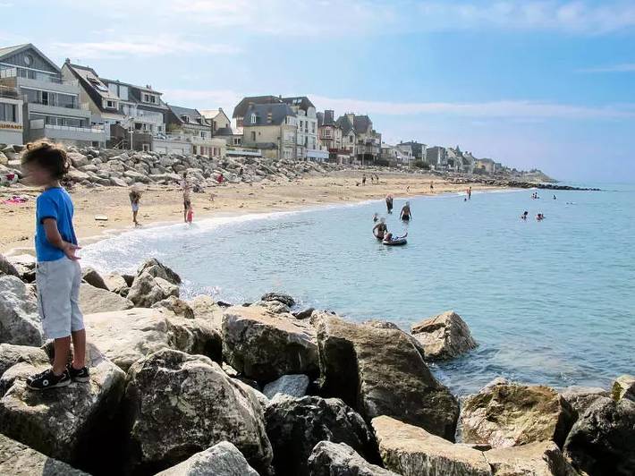 Location de vacances pour 8 personnes, avec jardin à Hauteville-sur-Mer - 3