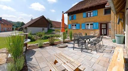Vacation Rental for 8 Guests in Wangen, Württembergisches Allgäu, Picture 3