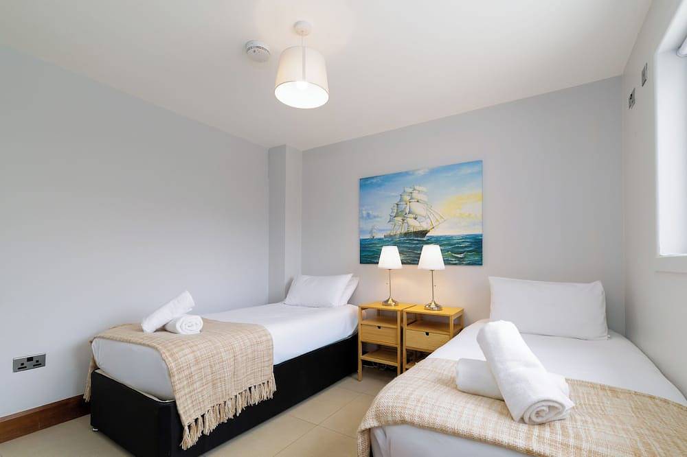 Entire apartment, Tur an Tsaile - Galway Lakeside Apartments in Eyre Square, Galway