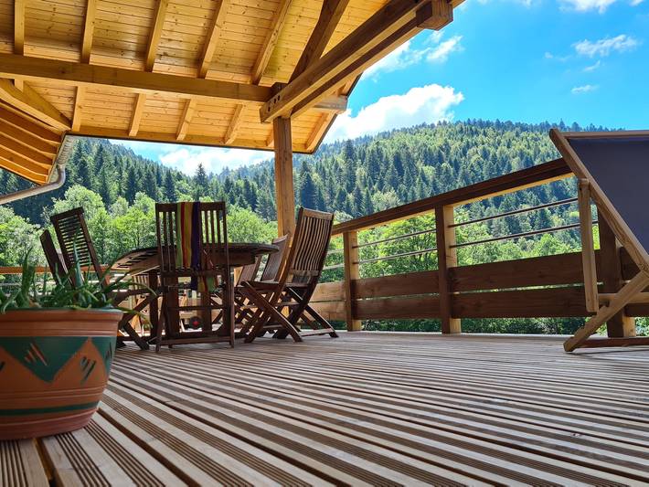 Gîte pour 10 personnes, avec Terrasse ainsi que Jardin et Vue à La Bresse