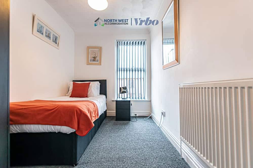 Spacieuse Maison 3 Chambres in Leigh, Grand Manchester