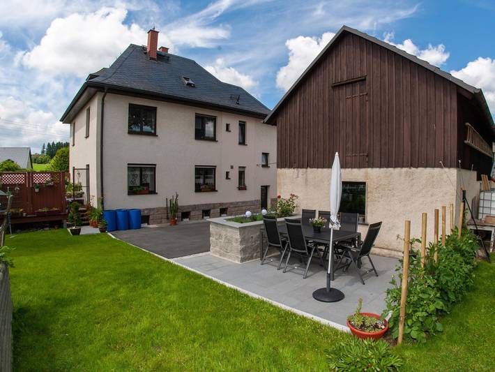 Ganze Ferienwohnung, Ferienwohnung Neustadt - Ferienwohnung mit 2 Schlafräumen in Neustadt, Chemnitz und Umgebung