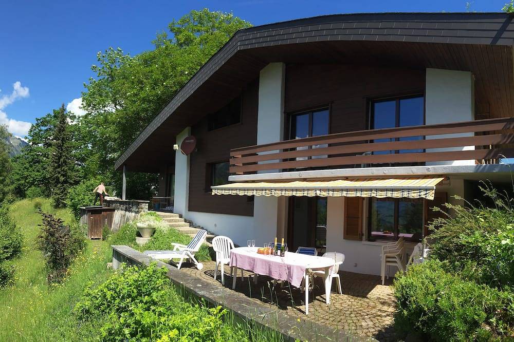 Luxuriöses Chalet mit atemberaubender Aussicht auf das Berner Oberland in Aeschi bei Spiez, Thunersee