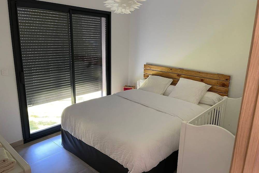 House for 4 people fully equipped 20 min sea in Cuges-les-Pins, Marseille region