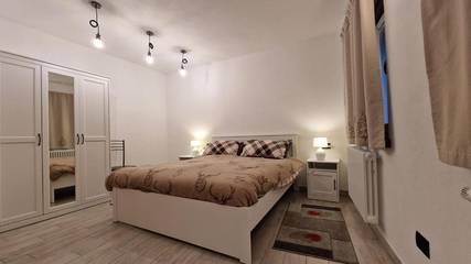 Gîte pour 6 personnes, avec balcon dans La Salle