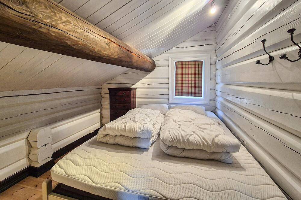 Beautiful home in Hovden i Setesdal with sauna in Hartevatnet, Bykle