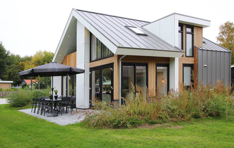 Ferienhaus für 10 Personen, mit Garten in Hellevoetsluis