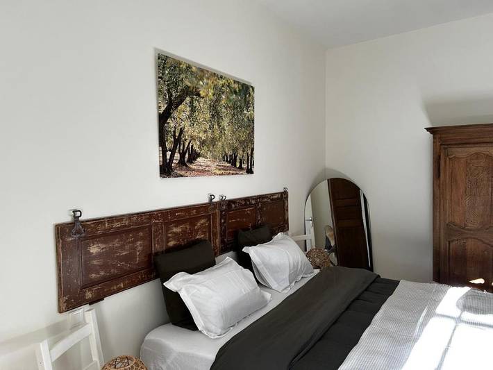 Location de vacances pour 2 personnes, avec jardin ainsi que piscine et vue à Saint-Roman-de-Malegarde - 2