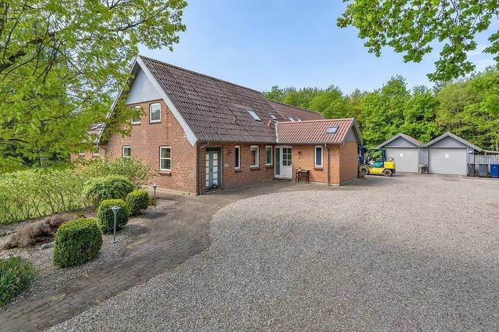 Ferienhaus für 10 Personen, mit Garten