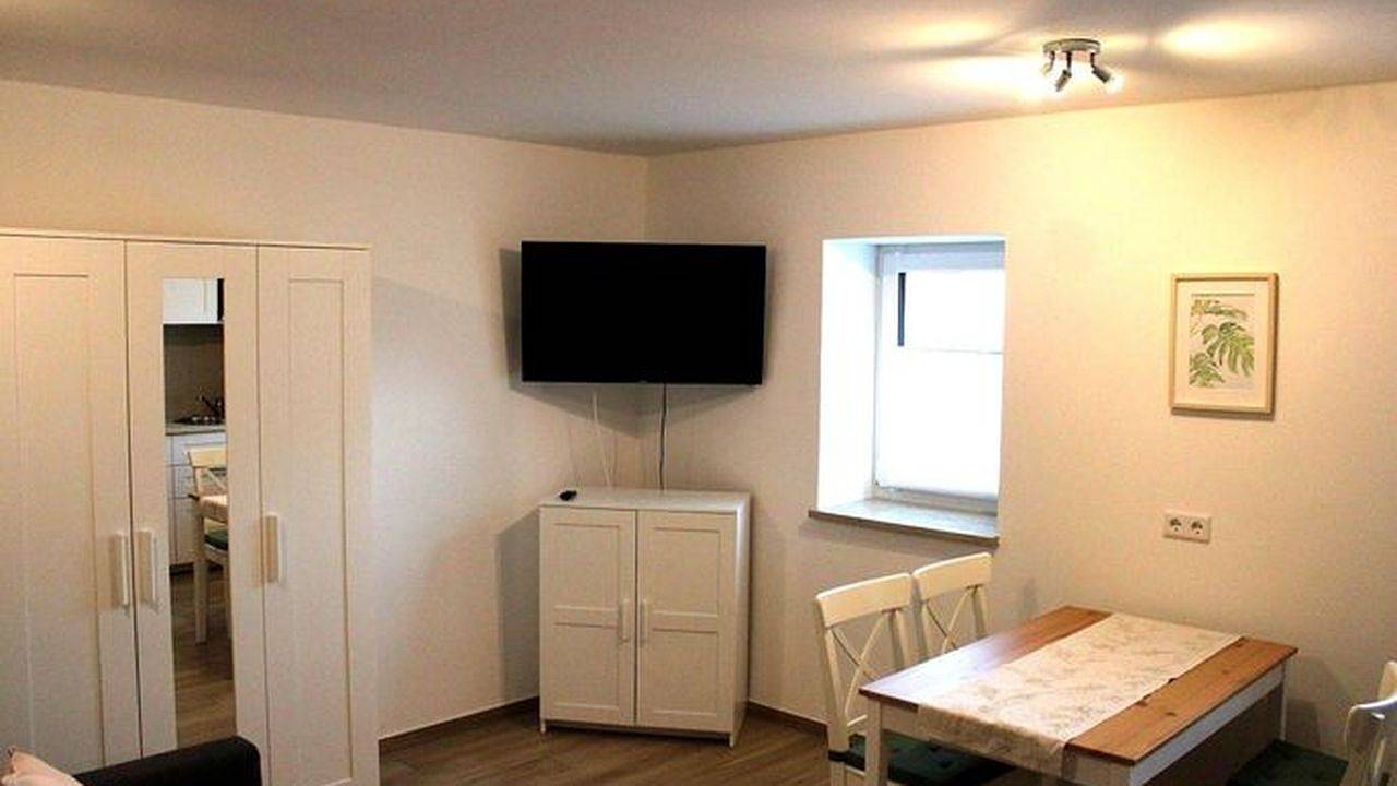 Ganze Ferienwohnung, Ferienwohnung für 2 Personen (35 m²) in Lohmen in Lohmen (Sachsen), Elbsandsteingebirge