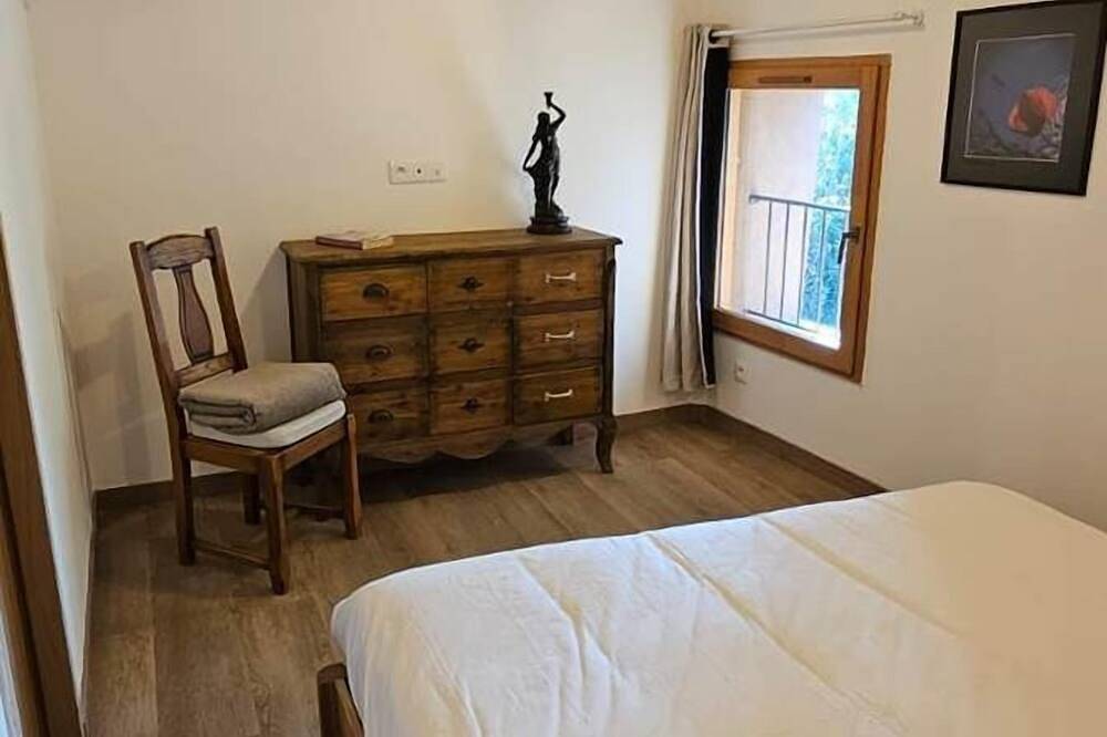 Ganze Wohnung, La grange du vigneron et du vendangeur 8 pers. in Cuers, Toulon Region