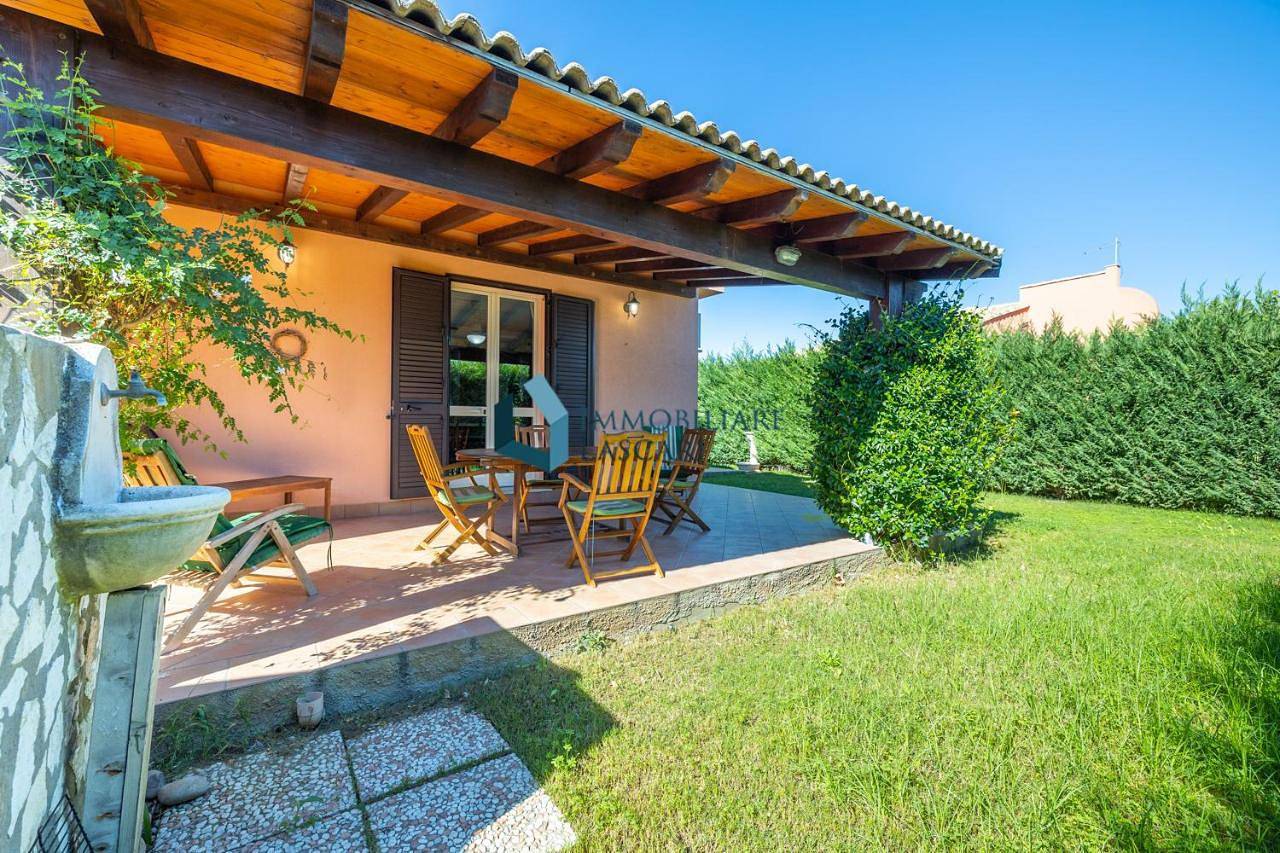 Three-Bedroom Villa in Spiaggia (Campofelice di Roccella), Campofelice di Roccella