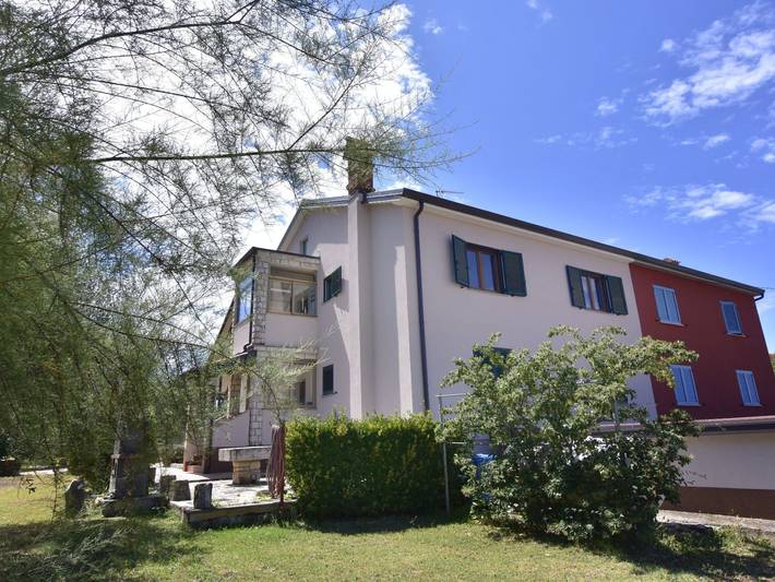 Ferienwohnung für 4 Personen, mit Balkon und Garten