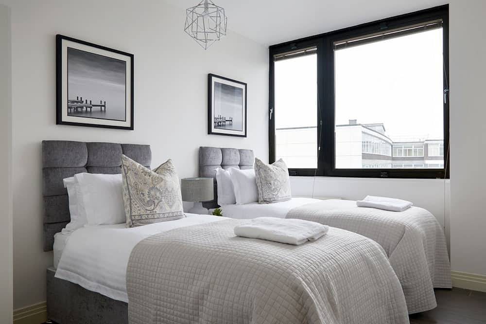 Apartamento entero, ¡Cautivante y moderno, con 2 camas Flat Plus! Estacionamiento gratis in Watford, Hertfordshire