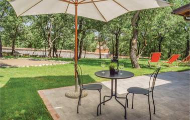Casa Vacanza per 4 Persone in Fabrica di Roma, Provincia di Viterbo, Foto 2