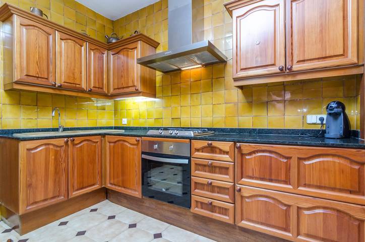 Chalet para 12 personas, con piscina para niños y terraza además de jardín y piscina en Mallorca - 4