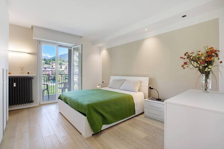 Location de vacances pour 4 personnes, avec balcon à Aoste