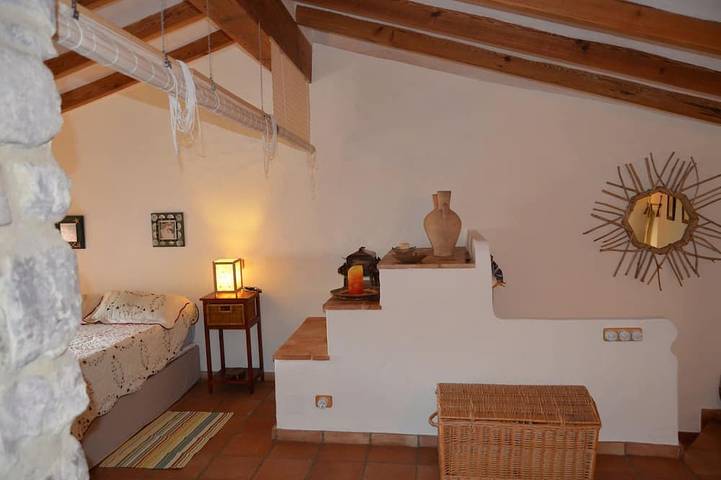 Gîte pour 6 personnes, avec piscine ainsi que jardin et balcon à Eslida - 4