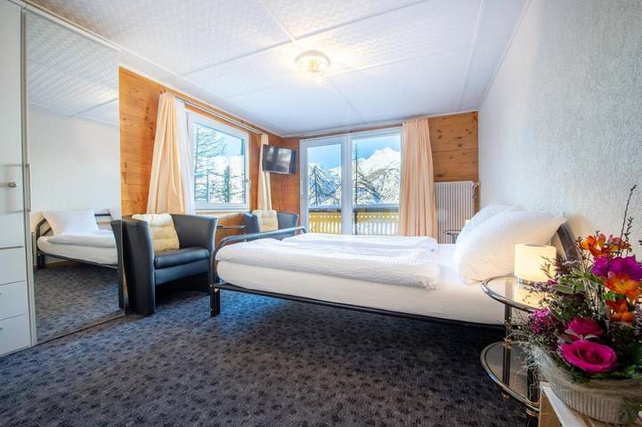 Maison d’hôte pour 3 personnes, avec jardin ainsi que vue et vue sur le lac dans Valais - 2