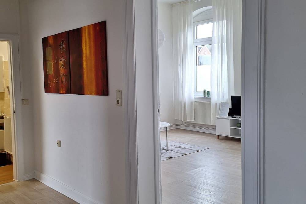 Ganze Wohnung, Toller Moderne Altbau Wohnung in Hohenlockstedt, Kreis Steinburg