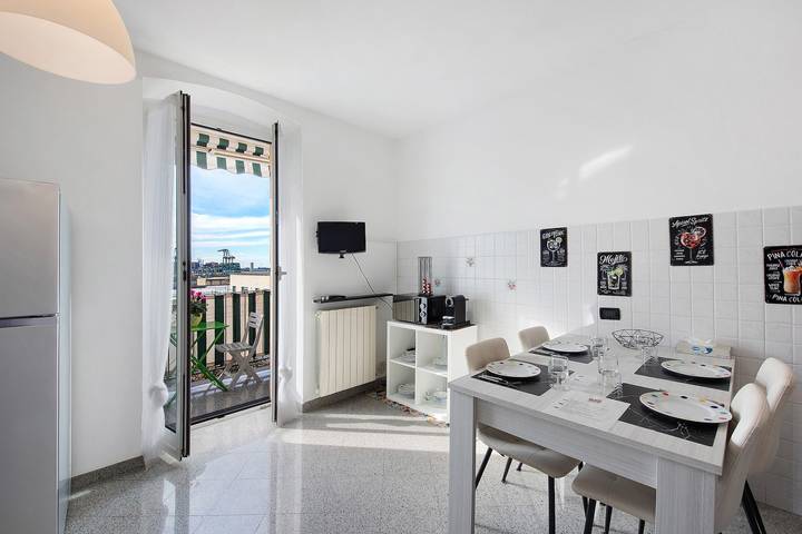Ferienwohnung für 6 Personen, mit Balkon in Genua - 4