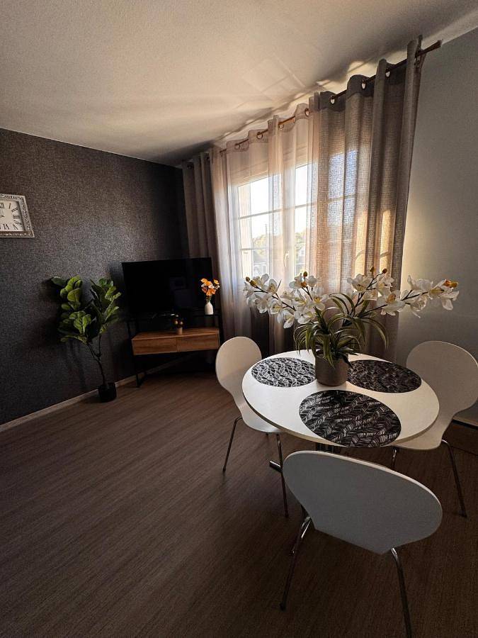 Apartamento de vacaciones para 3 personas, con terraza y vistas - 1