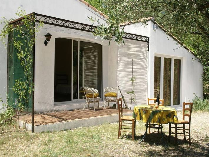 Villa pour 4 personnes, avec jardin et terrasse