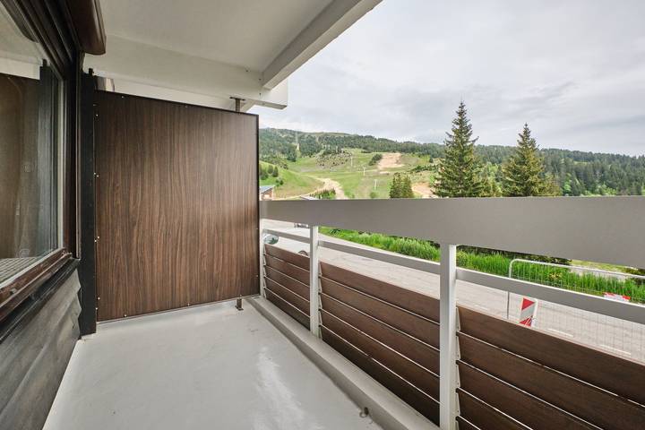 Ganze Wohnung, Ferienwohnung 'Eterlou 101' mit Bergblick, Gemeinschaftsgarten und Wlan in Chamrousse, Nationalpark Écrins