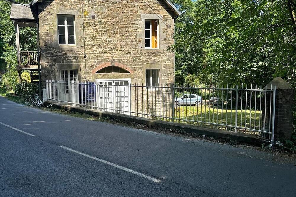 Fleury Mill Manor in Villedieu-les-Poêles, Côte de la Déroute